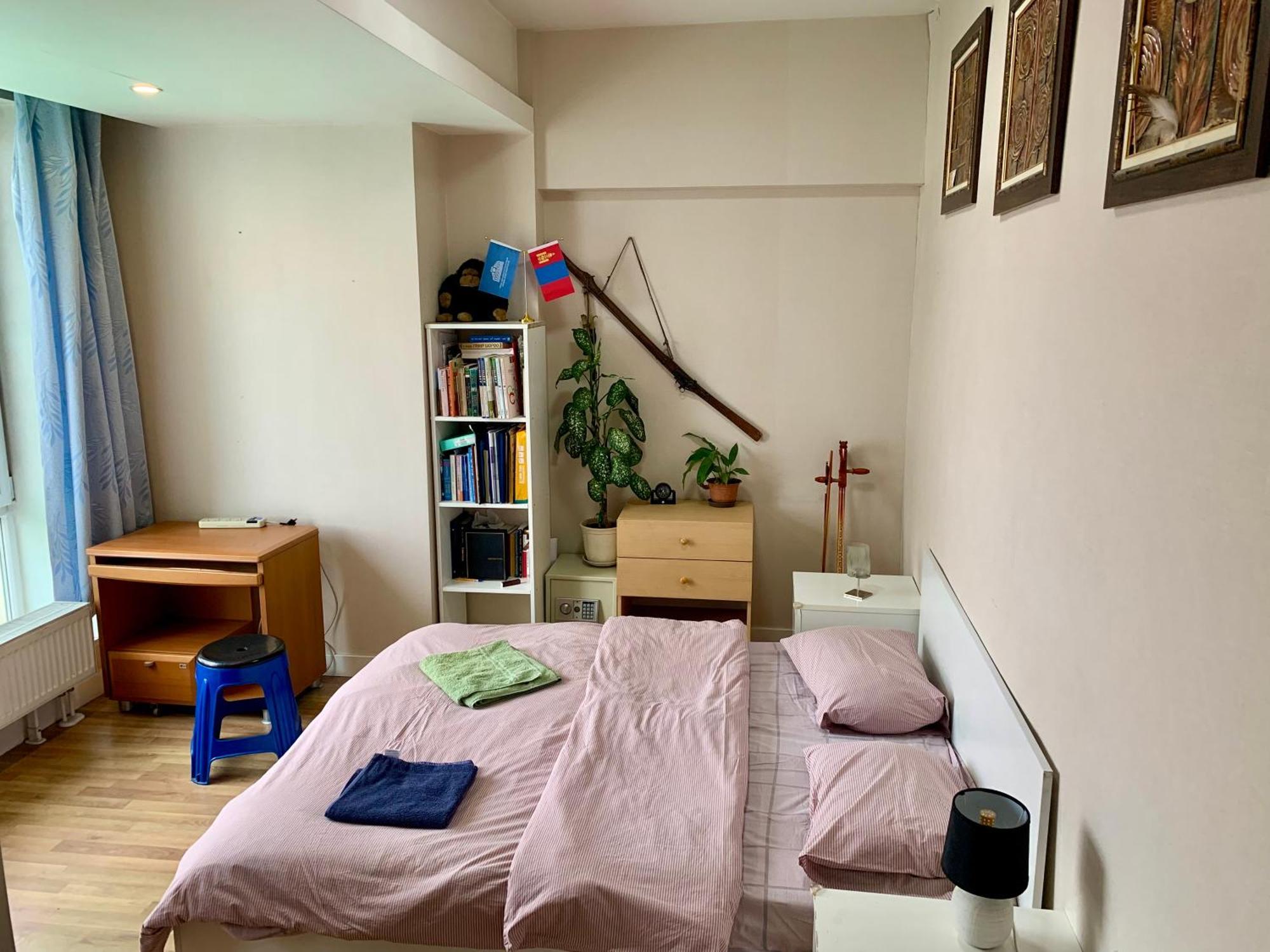 City Center Double Bedroom With Private Bathroom, Shared Kitchen Ulaanbaatar Exterior photo